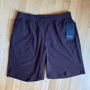 Men’s NWT Lululemon T.H.E. Short 9” Linerless XL
